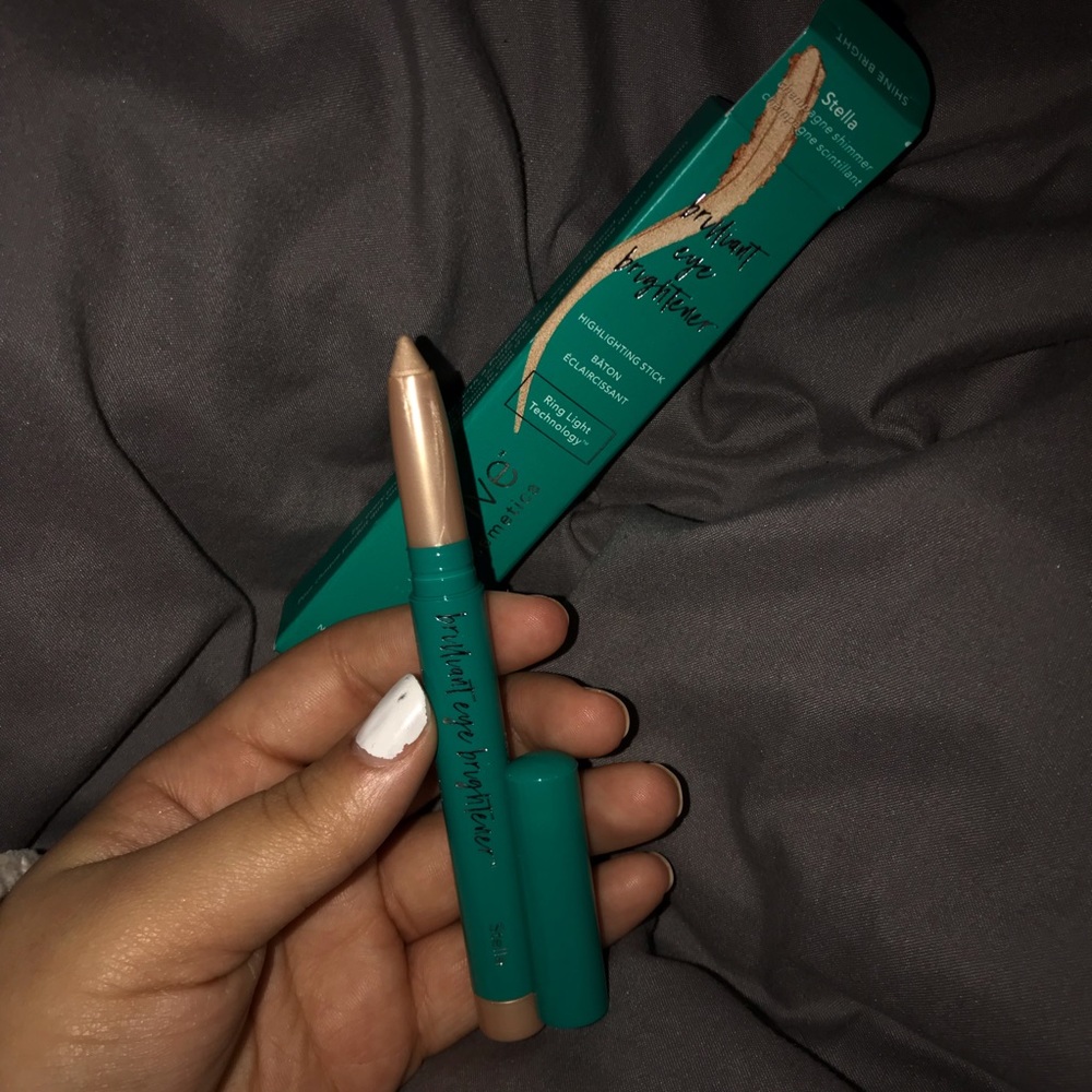 Thrive Cosmetics Eye Brightener Highlighting Stick